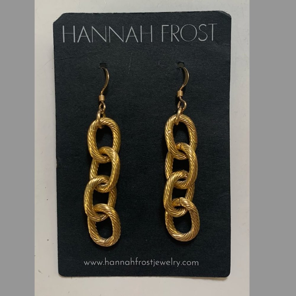 Hannah Frost - Twisted Chain Earrings